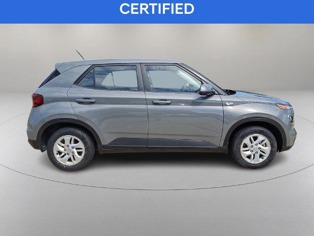 2023 Hyundai Venue SE - Photo 12