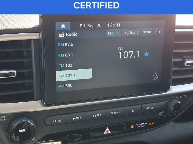 2022 Hyundai Venue SE - Photo 16