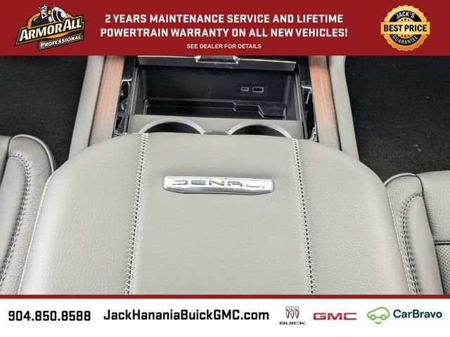 2026 GMC Yukon Denali - Photo 21