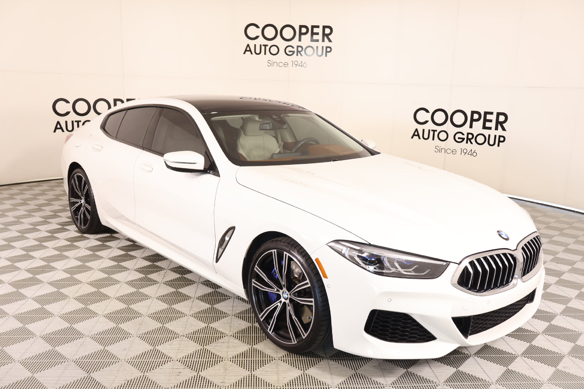  BMW 840i
