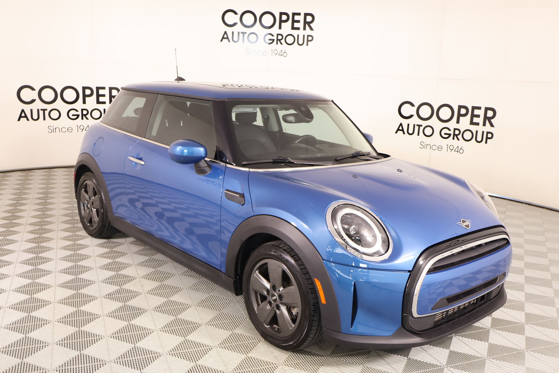 2023 MINI Hardtop 2 Door