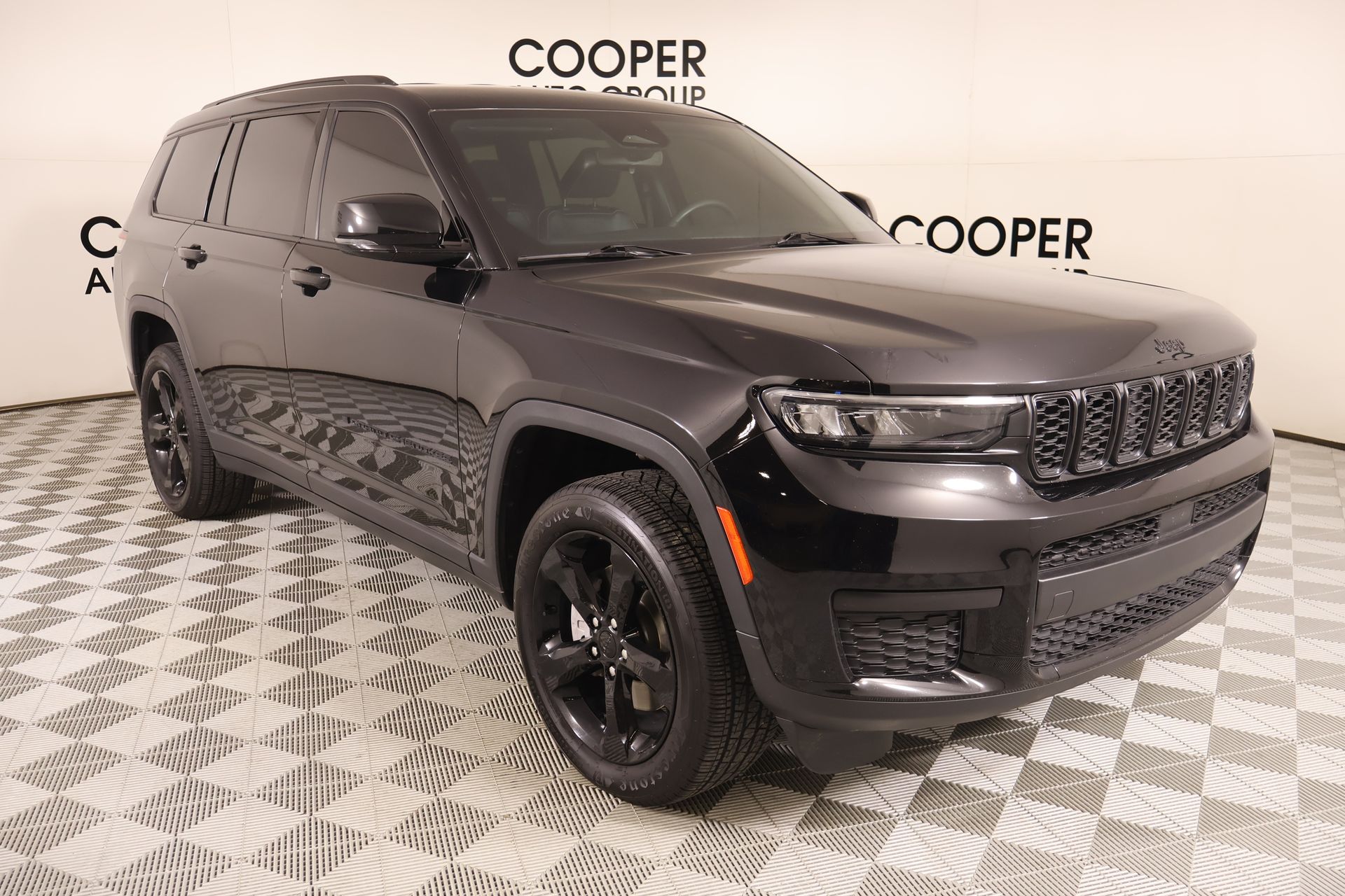 Jeep Grand Cherokee L
