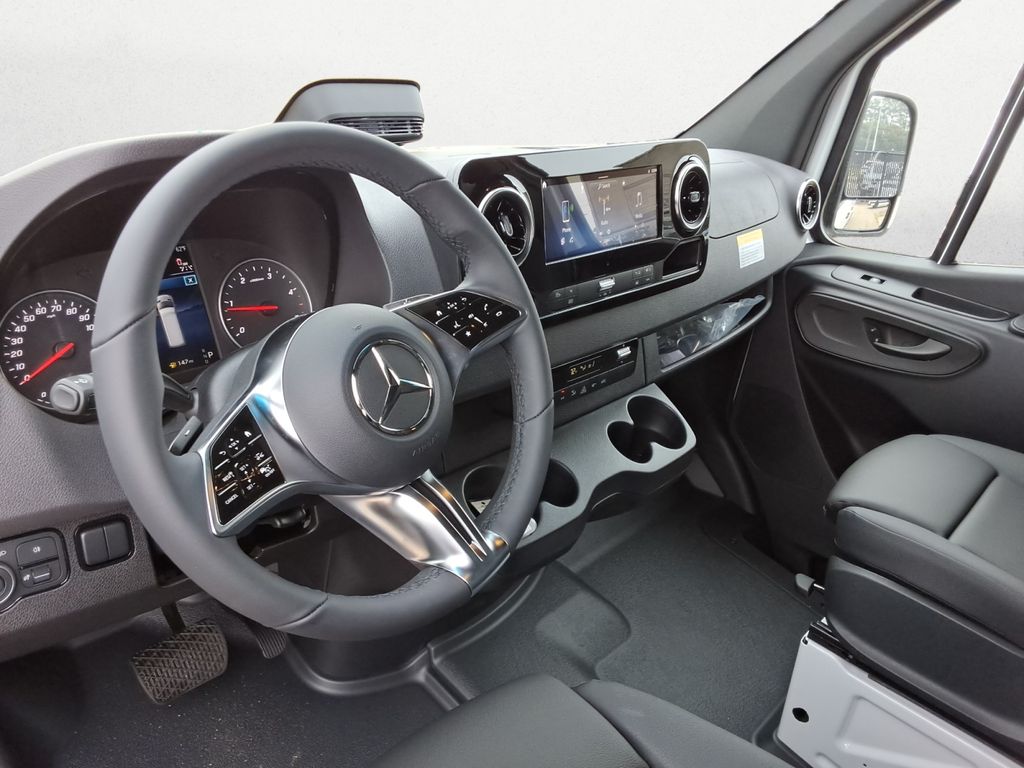 2026 Mercedes-Benz Sprinter Cargo Van Base - Photo 9