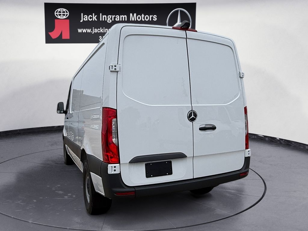 New 2026 Mercedes-Benz Sprinter 2500 Standard Roof 4-Cyl Diesel