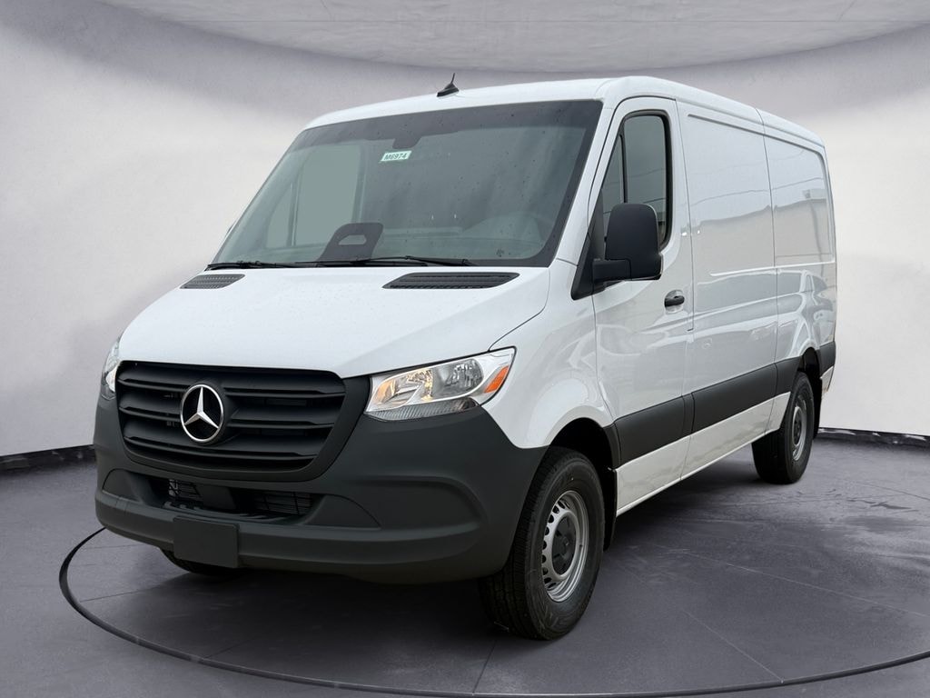 New 2026 Mercedes-Benz Sprinter 2500 Standard Roof 4-Cyl Diesel