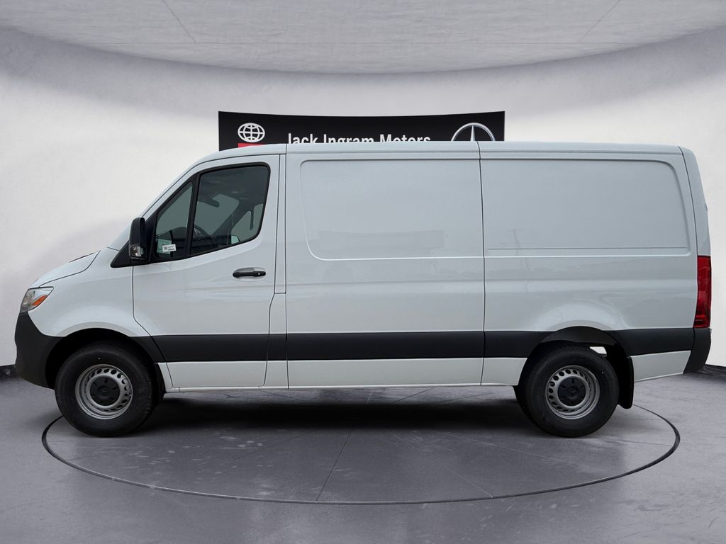 New 2026 Mercedes-Benz Sprinter 2500 Standard Roof 4-Cyl Diesel