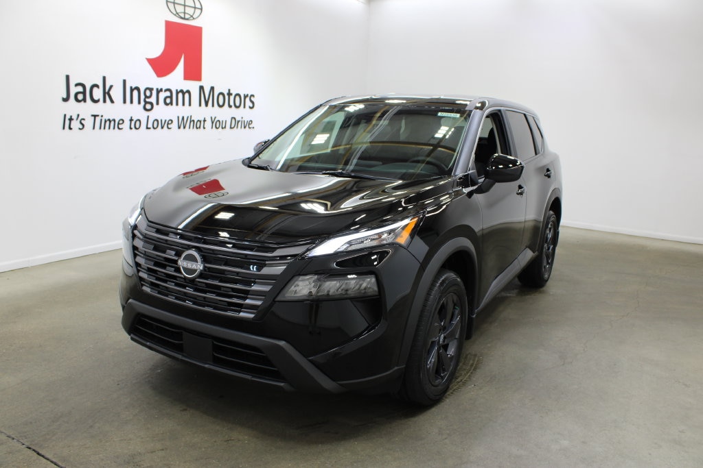 New 2027 Nissan Rogue Dark Armor SUV
