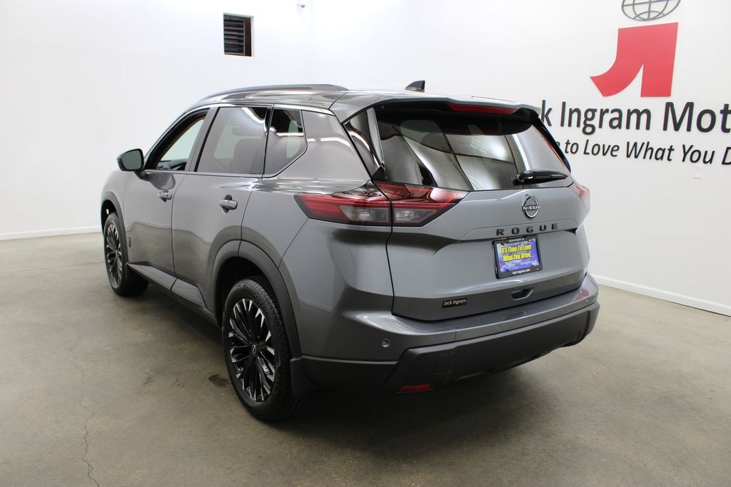 New 2026 Nissan Rogue Dark Armor SUV