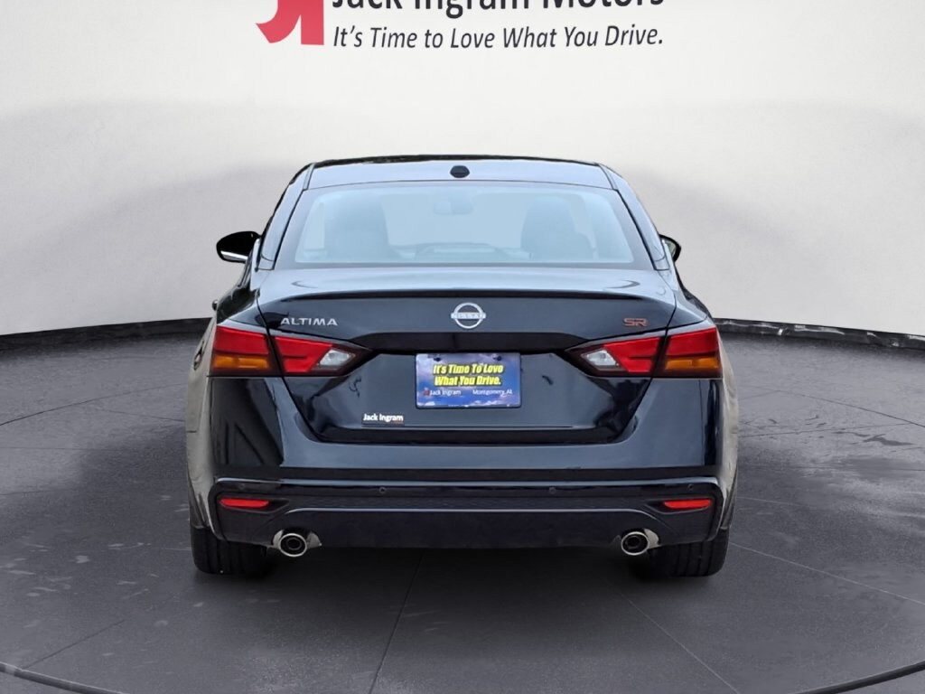 Used 2025 Nissan Altima SR Sedan