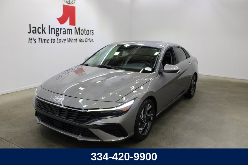 Used 2024 Hyundai Elantra Hybrid Limited Sedan