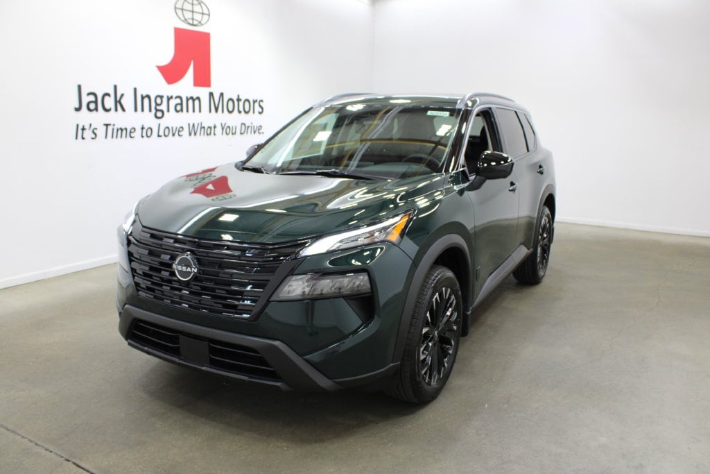 New 2027 Nissan Rogue Dark Armor SUV
