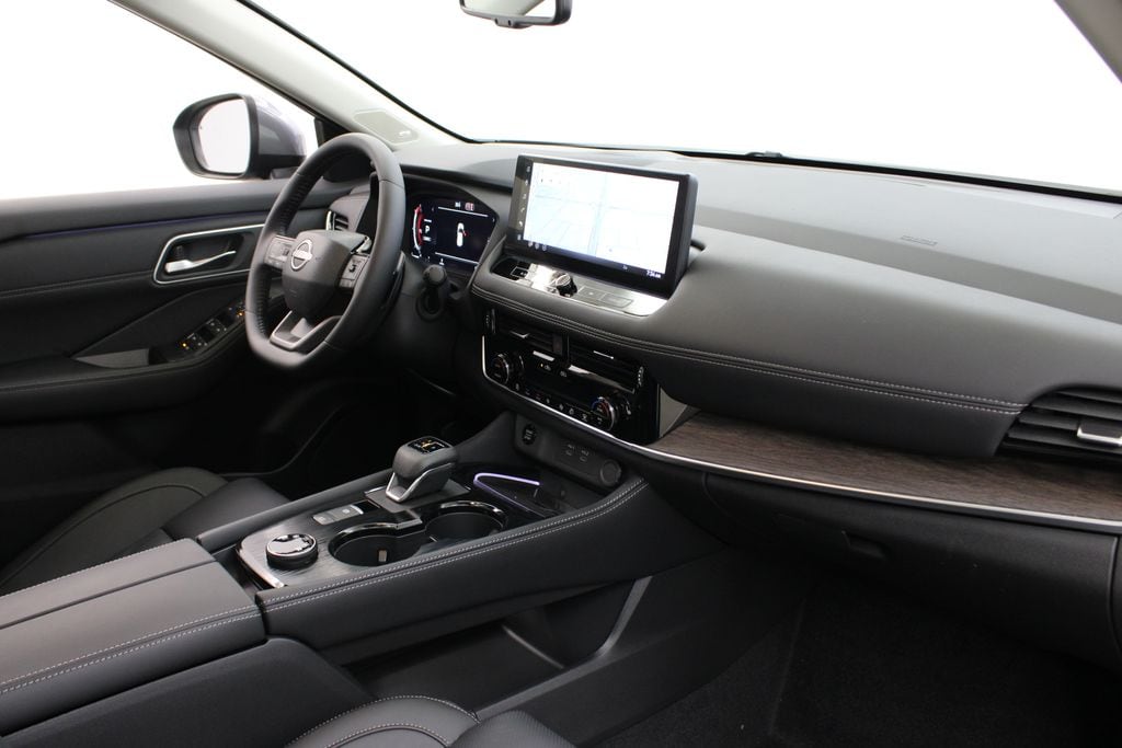 2026 Nissan Rogue Platinum - Photo 25