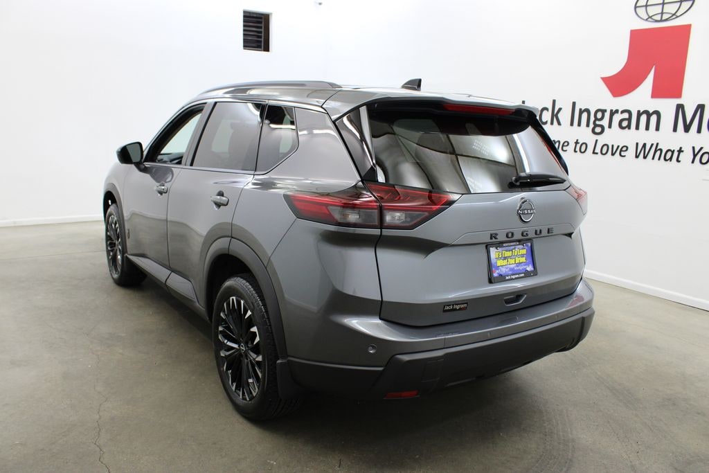 New 2026 Nissan Rogue Dark Armor SUV