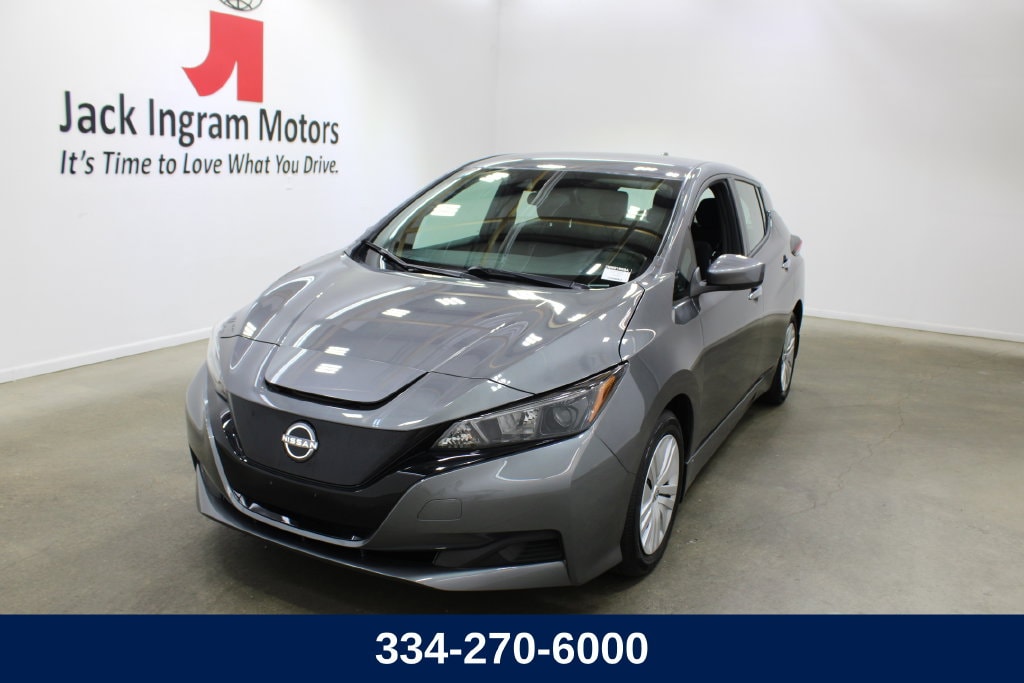 Used 2025 Nissan Leaf S Hatchback