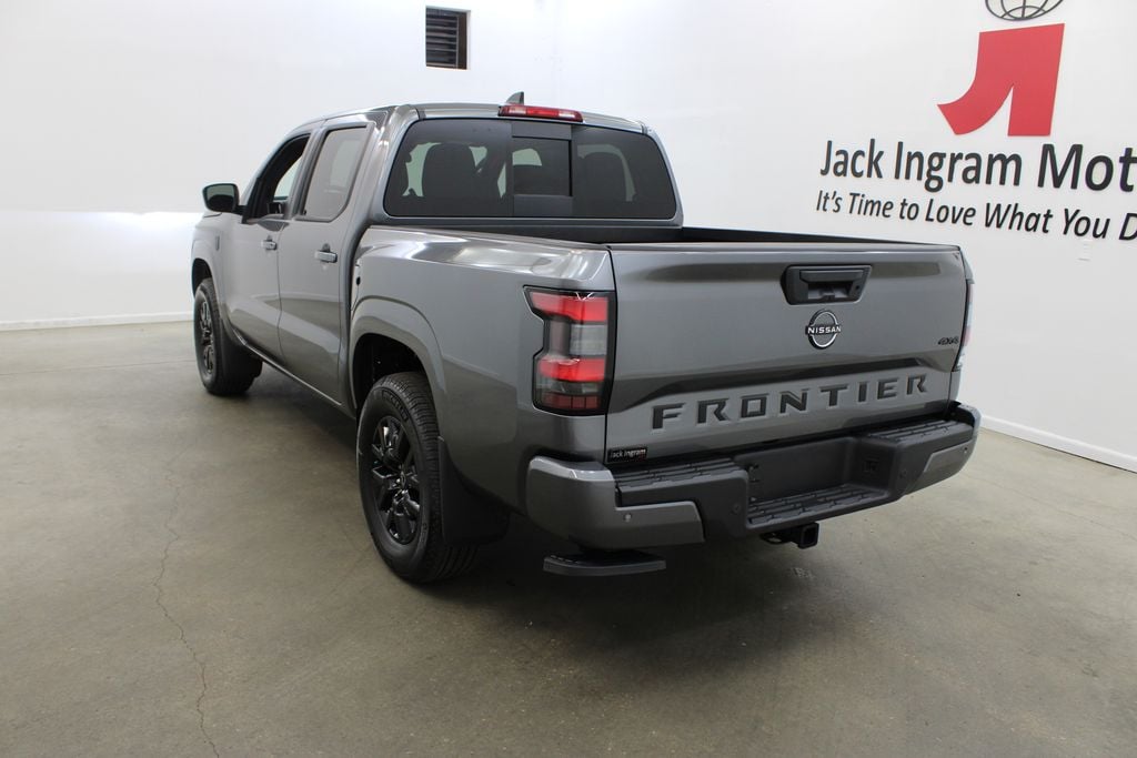 New 2026 Nissan Frontier SV Truck Crew Cab