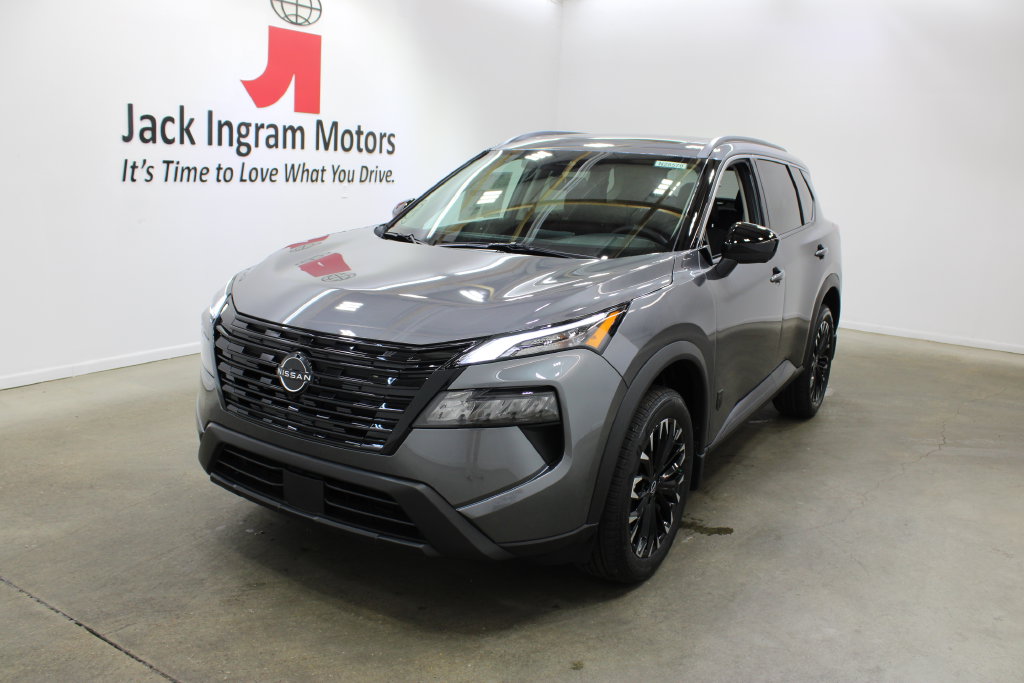 New 2027 Nissan Rogue Dark Armor SUV