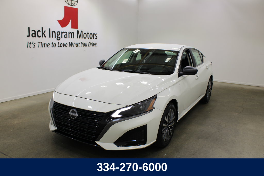 New 2026 Nissan Altima SV Sedan