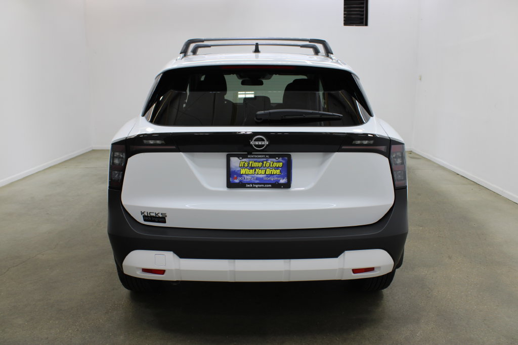 New 2027 Nissan Kicks SV SUV