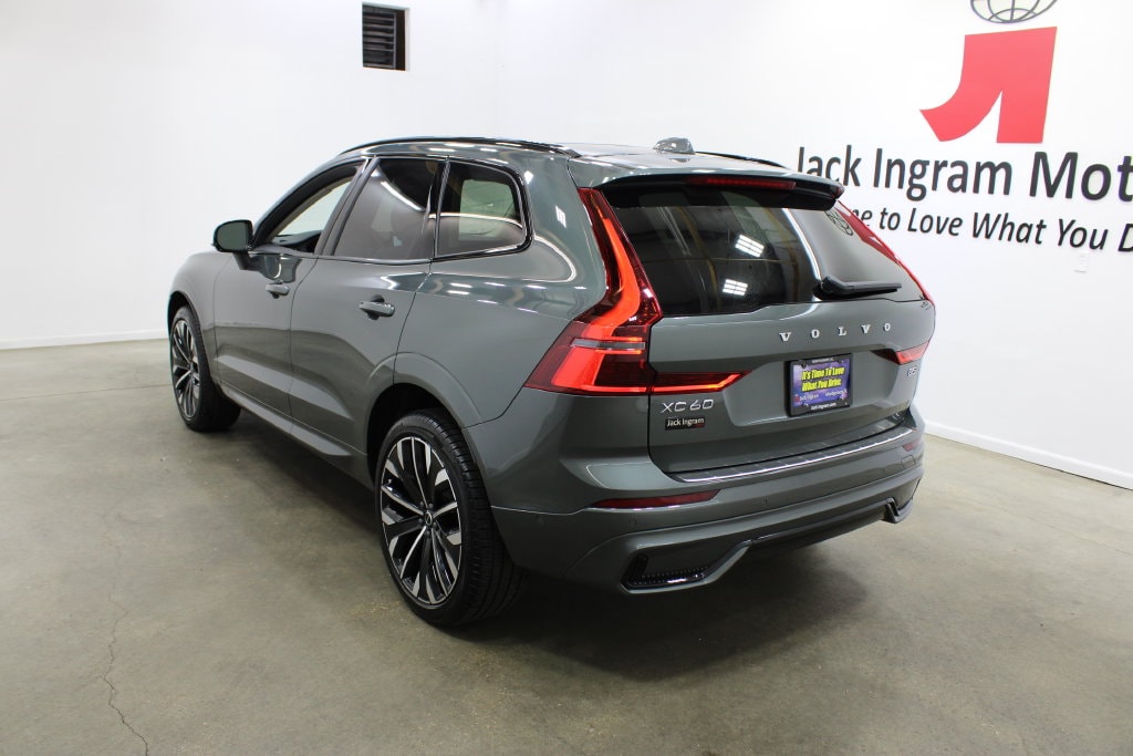 New 2027 Volvo XC60 B5 Ultra SUV
