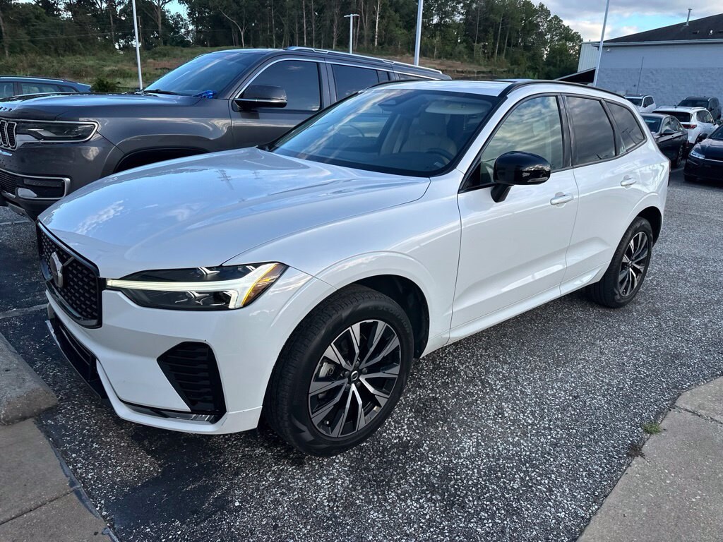 Used 2024 Volvo XC60 B5 Core SUV