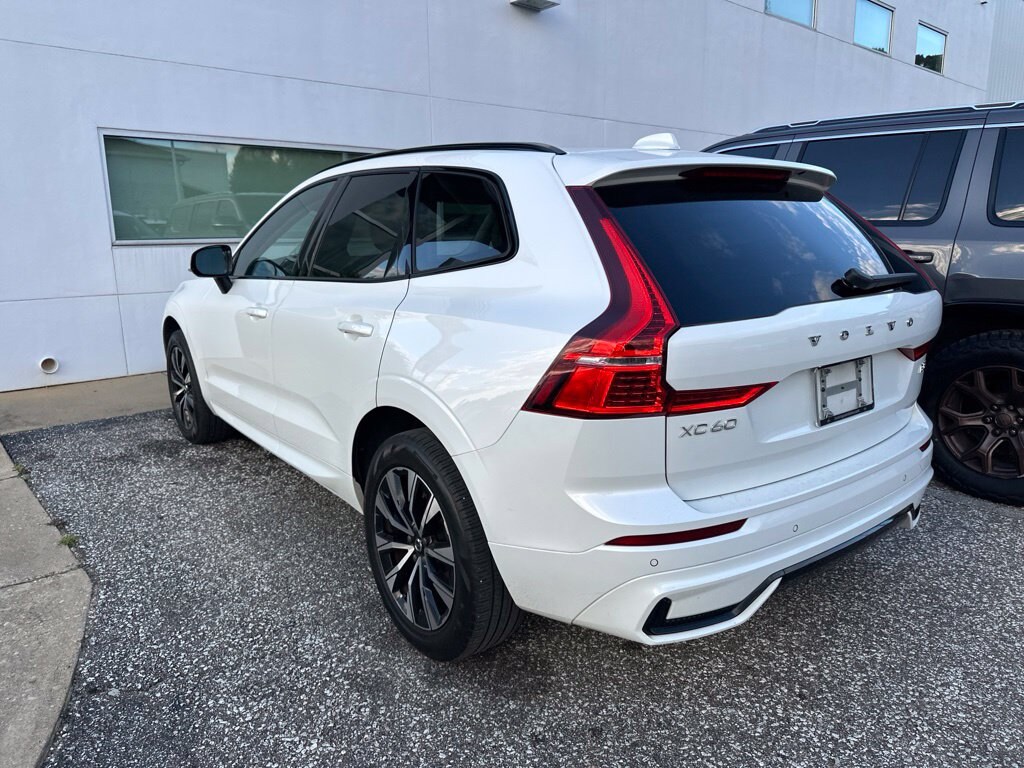 Used 2024 Volvo XC60 B5 Core SUV