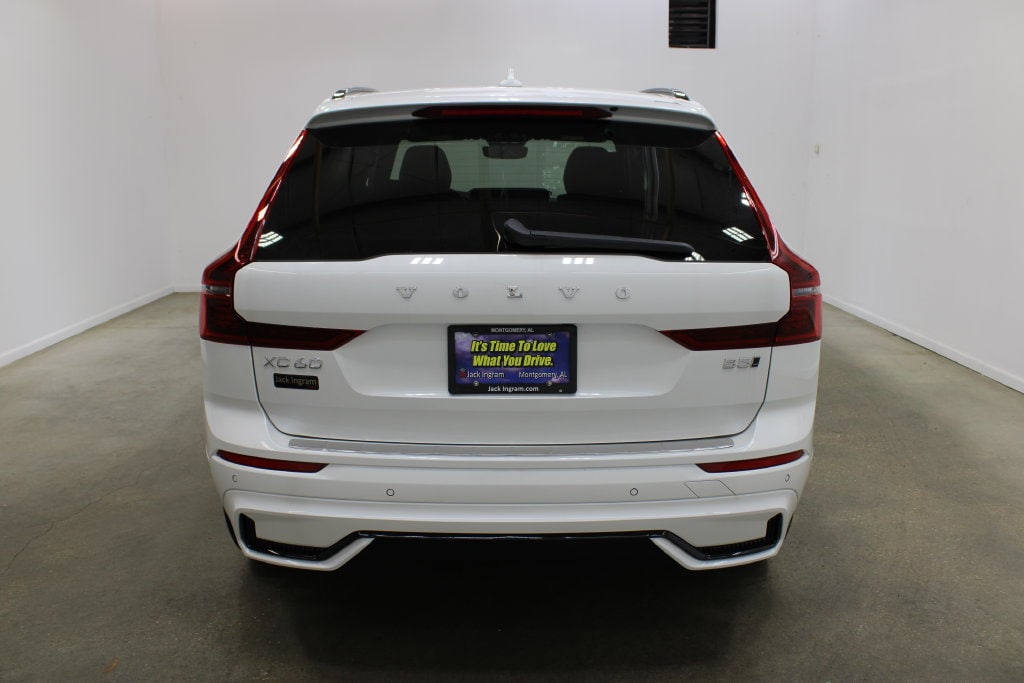 New 2027 Volvo XC60 Plus SUV