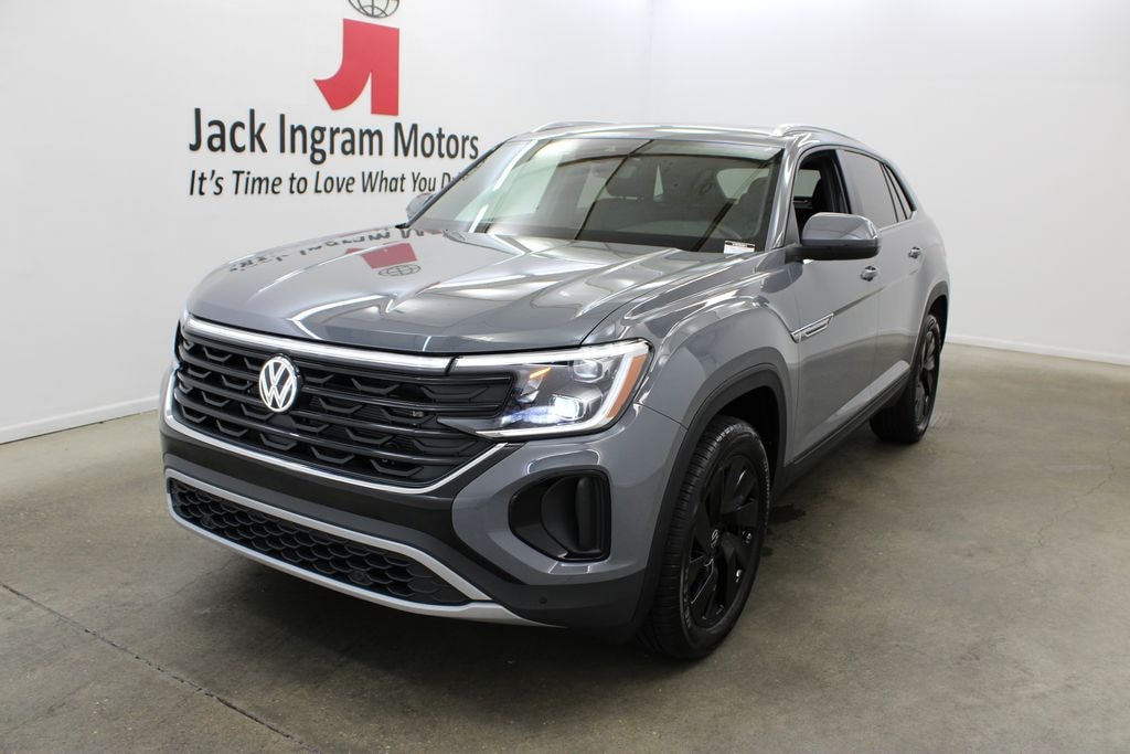New 2026 Volkswagen Atlas Cross Sport SE w/Technology SUV