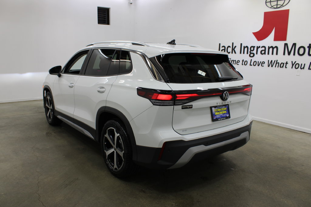 New 2026 Volkswagen Tiguan SE SUV