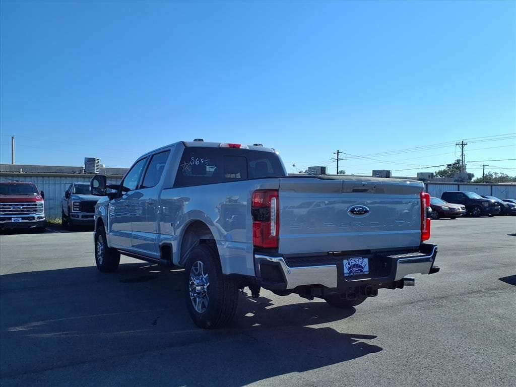 New 2026 Ford F-350SD F-350® Lariat® TRUCK