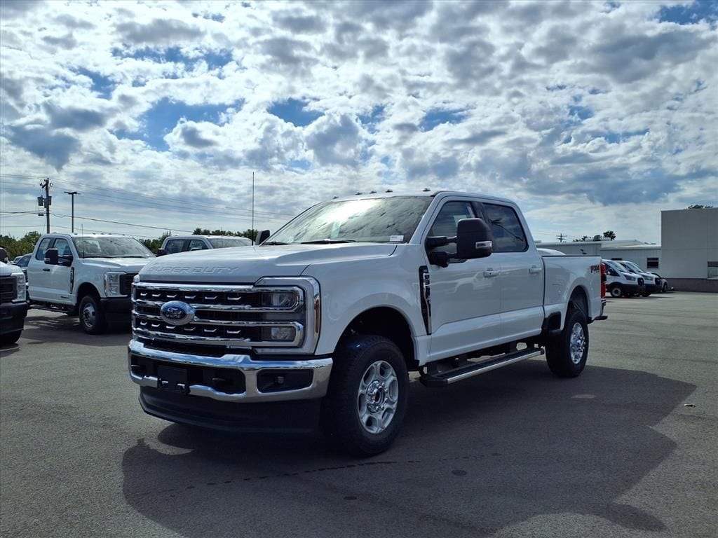 2026 Ford F-350 Super Duty XLT - Photo 9