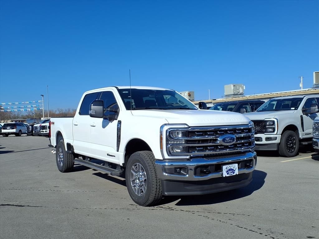 New 2026 Ford Super Duty F-250® Lariat® TRUCK
