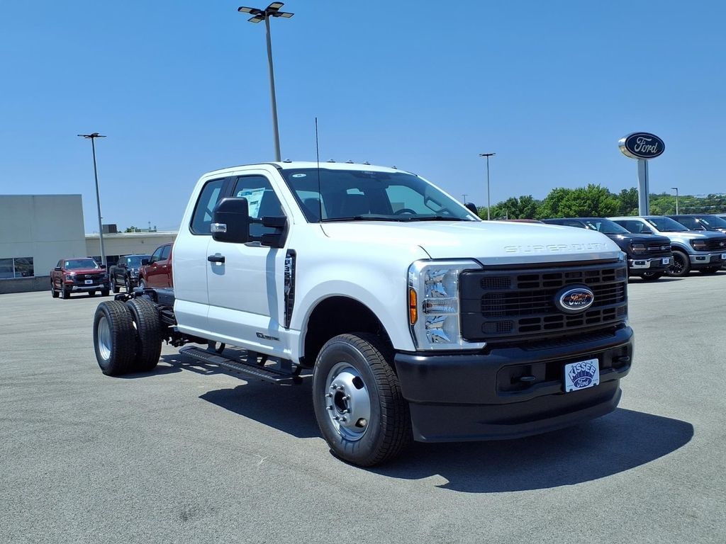 New 2026 Ford Chassis Cab F-350® XL TRUCK