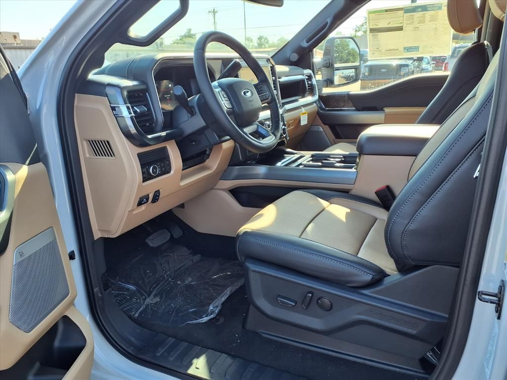 2026 Ford F-350 Super Duty Lariat - Photo 6