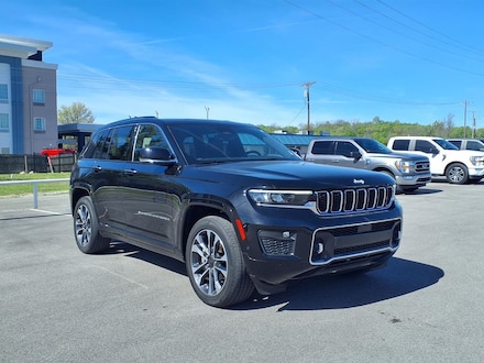 2022 Jeep Grand Cherokee Overland SUV