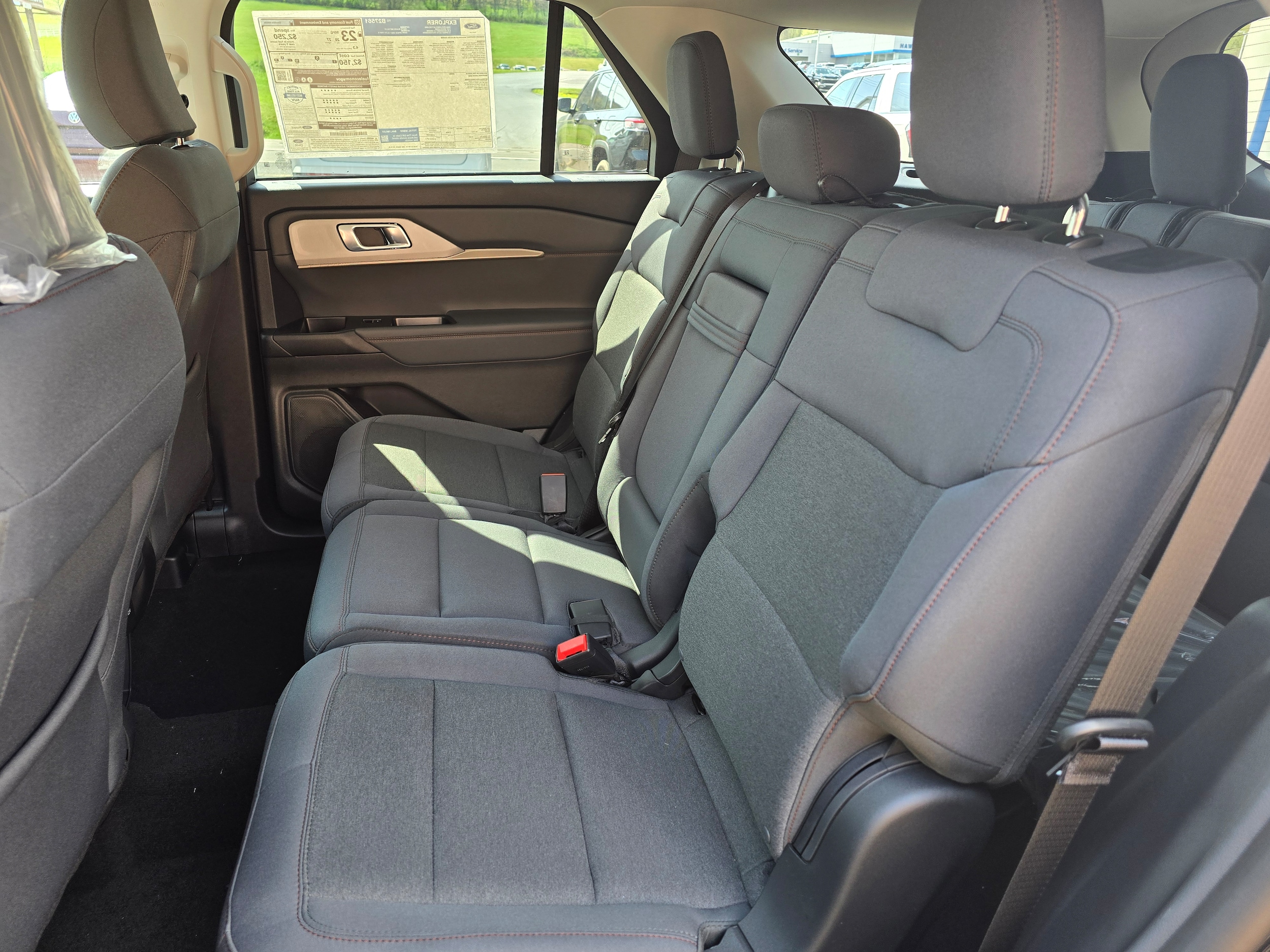 2026 Ford Explorer Active - Photo 10