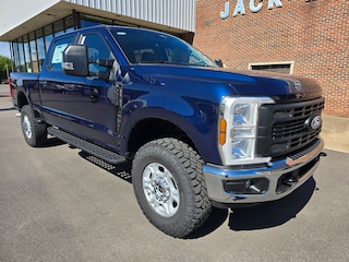 2027 Ford F-250 XL Crew Cab TRUCK
