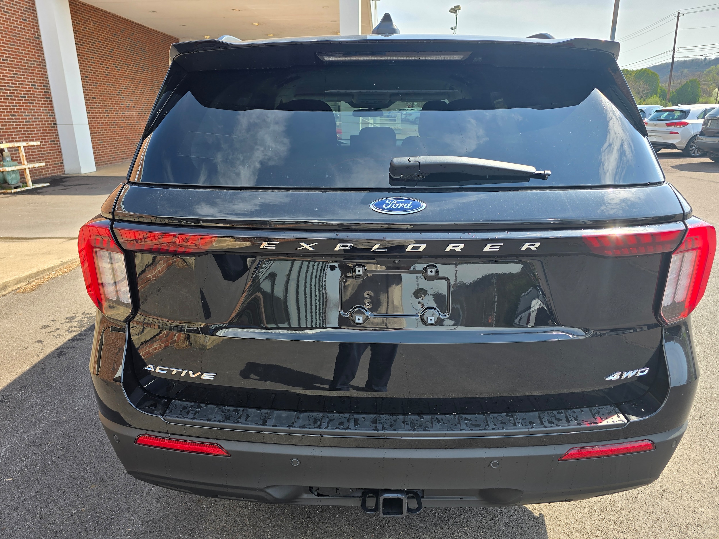2026 Ford Explorer Active - Photo 6