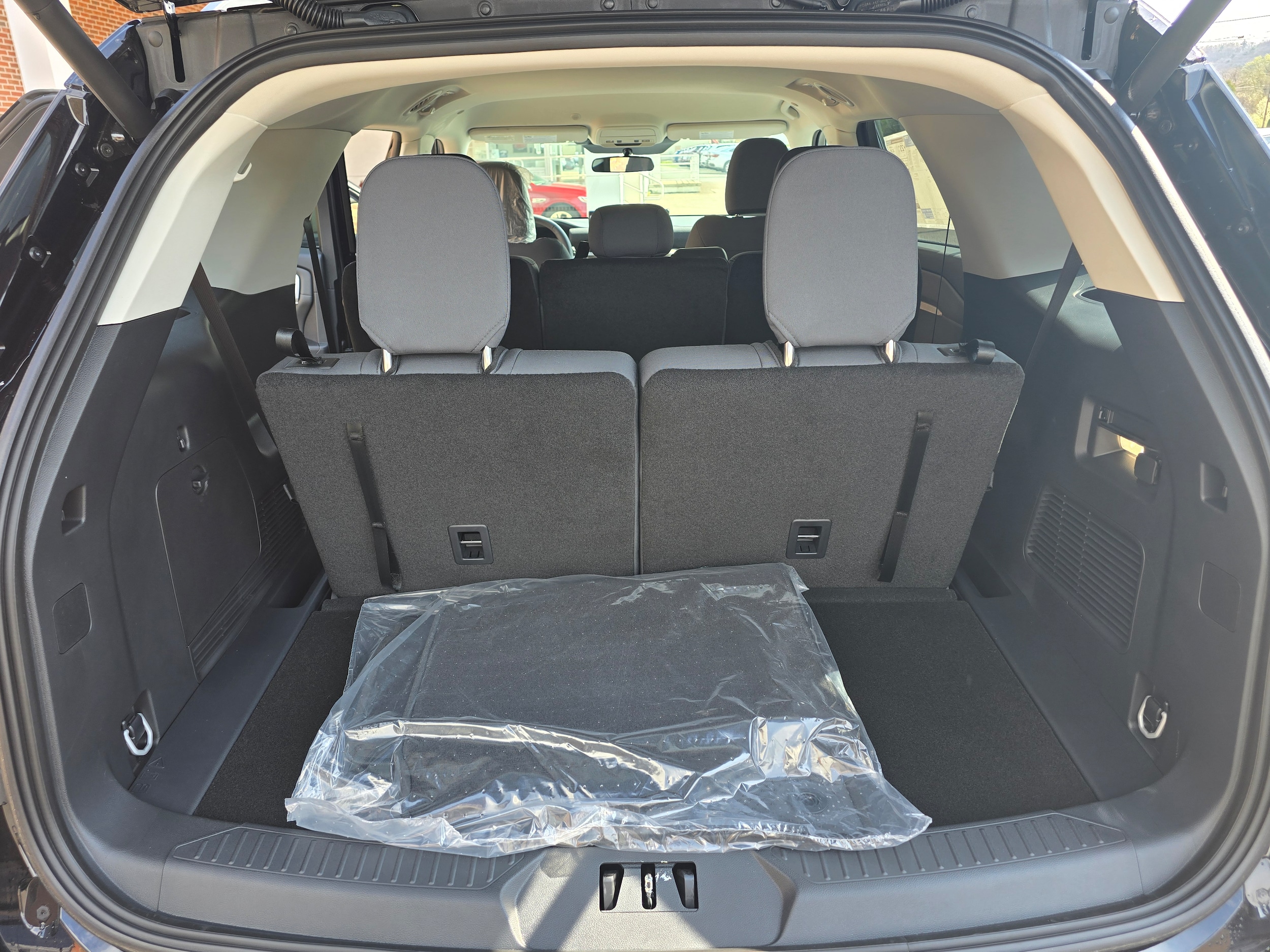 2026 Ford Explorer Active - Photo 12