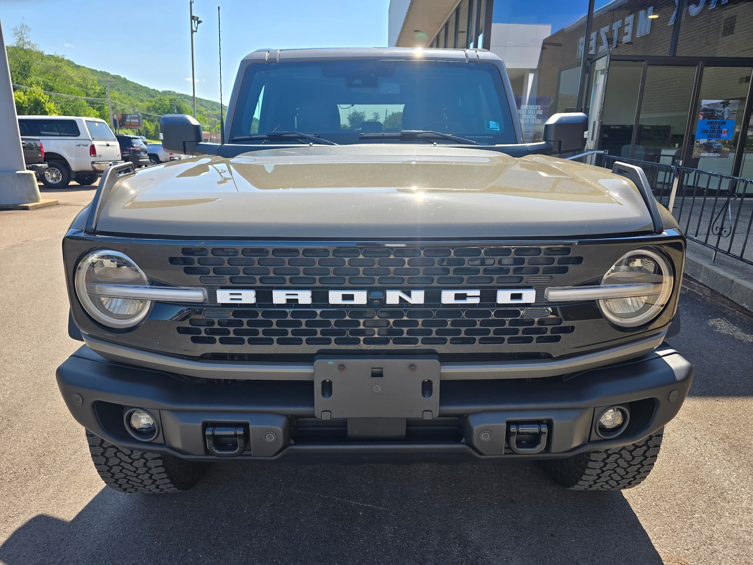 2025 Ford Bronco 4-Door Badlands - Photo 2