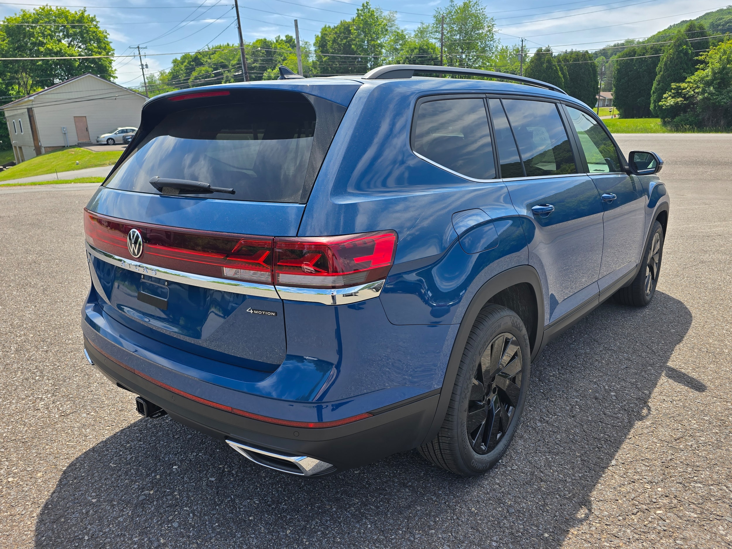 2026 Volkswagen Atlas SE w/Tech - Photo 7