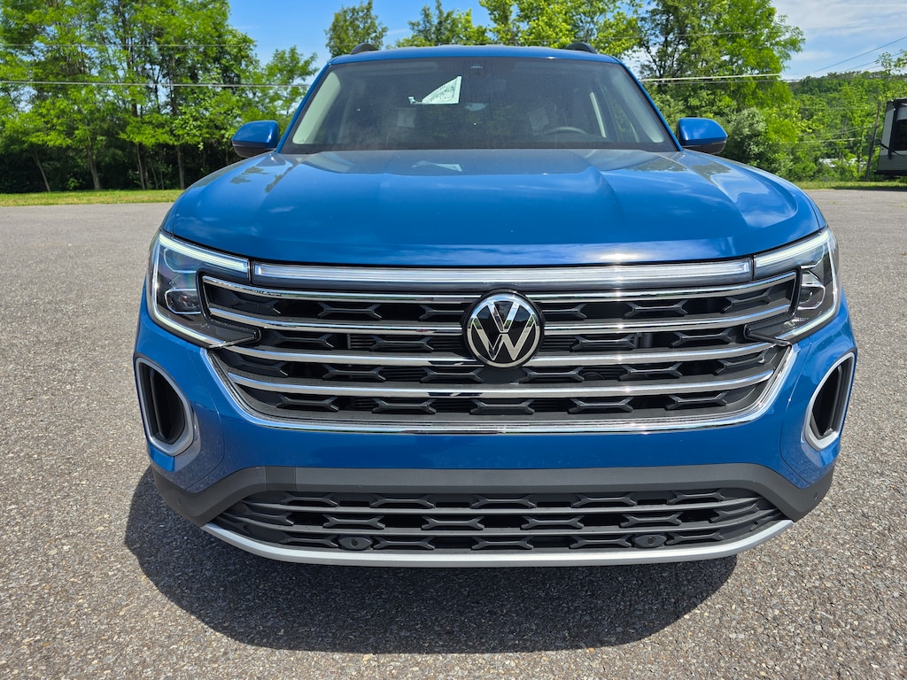 New 2026 Volkswagen Atlas SE w/Technology SUV