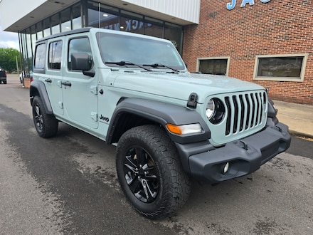 2023 Jeep Wrangler 4-DOOR SPORT ALTITUDE  Sport Altitude  4x4