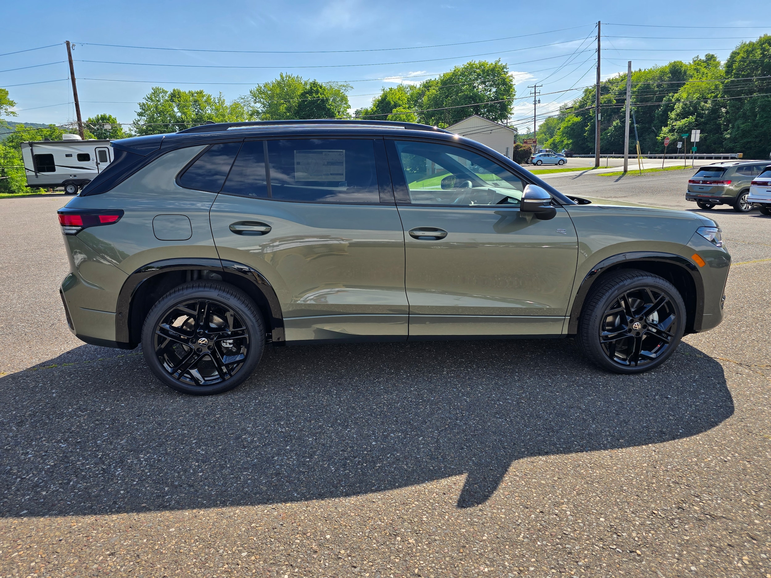 2026 Volkswagen Tiguan SE R-LINE BLACK - Photo 8