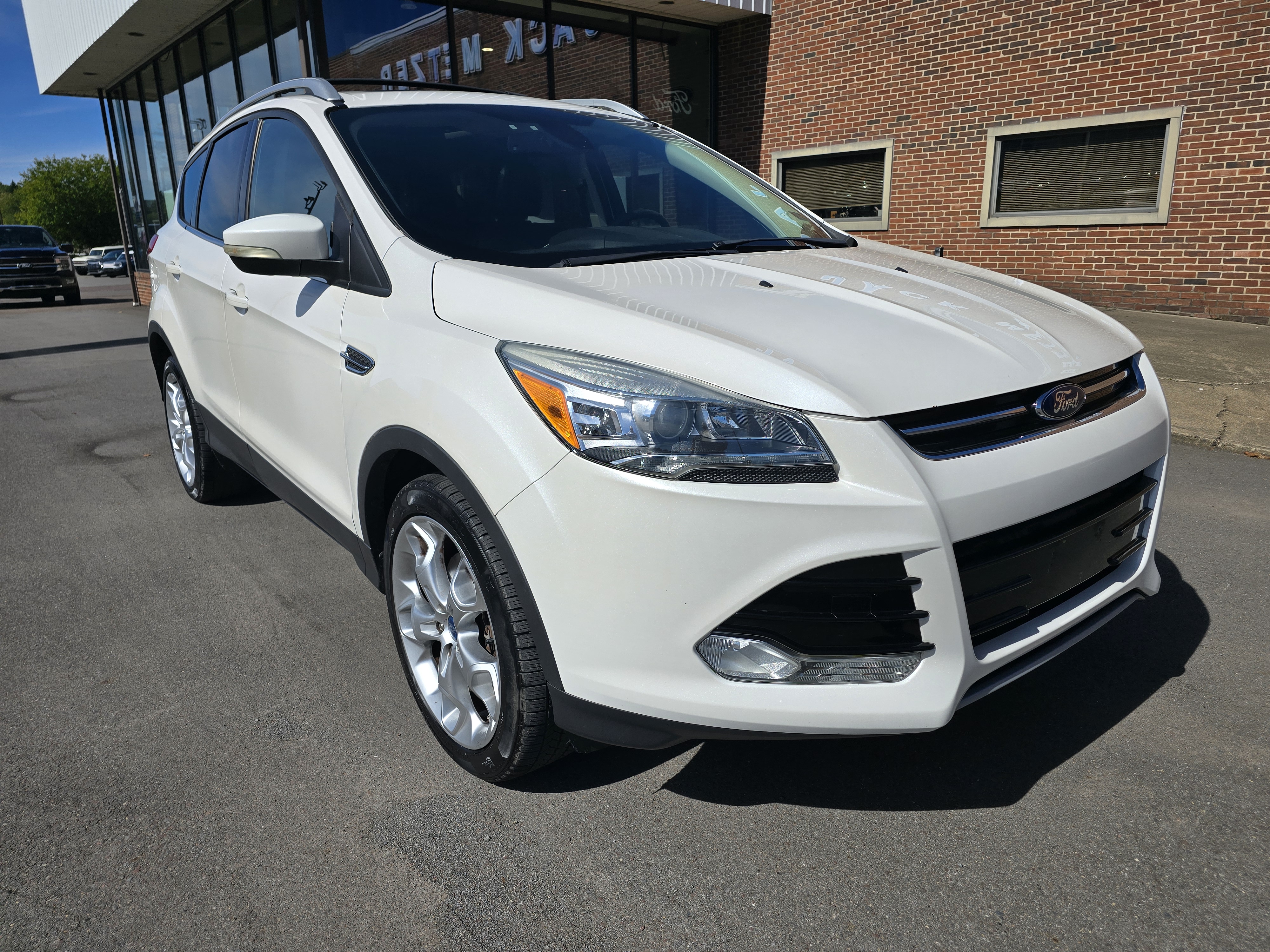 Used 2013 Ford Escape Titanium 4WD SUV