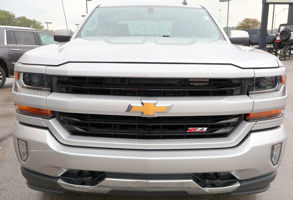 Used 2018 Chevrolet Silverado 1500 LT w/2LT Truck Crew Cab
