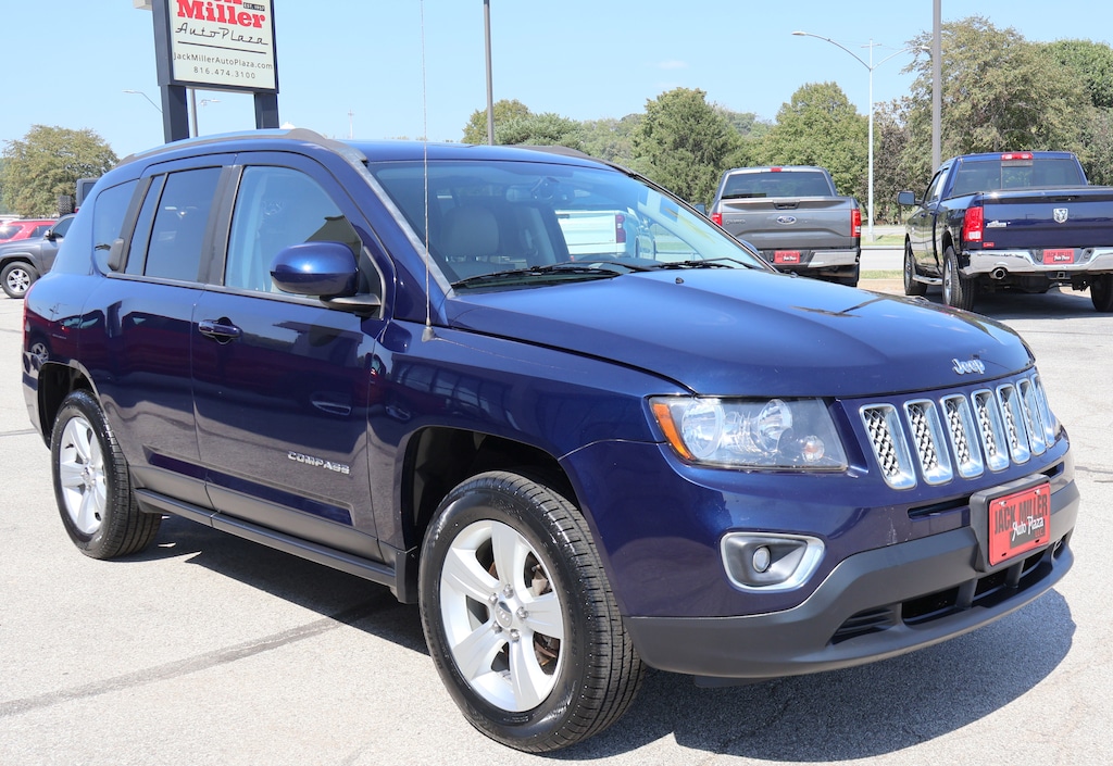 Used 2015 Jeep Compass Latitude 4x4 SUV