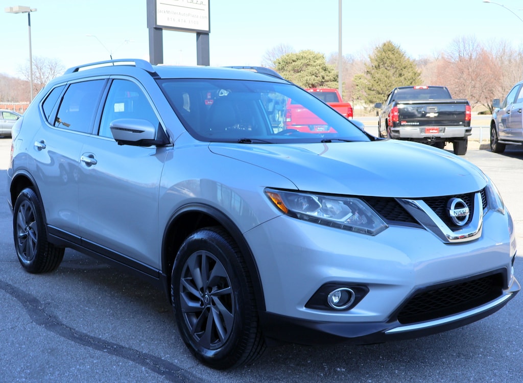 Used 2016 Nissan Rogue SL SUV