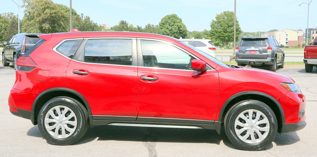 Used 2017 Nissan Rogue S SUV