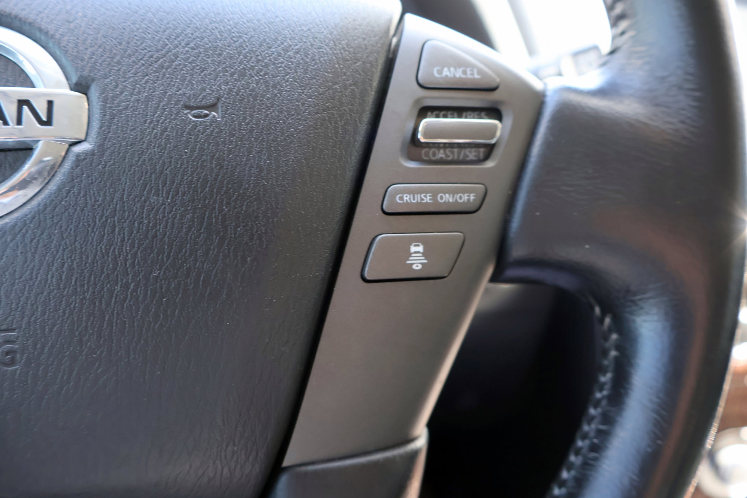 2020 Nissan Armada SV - Photo 17