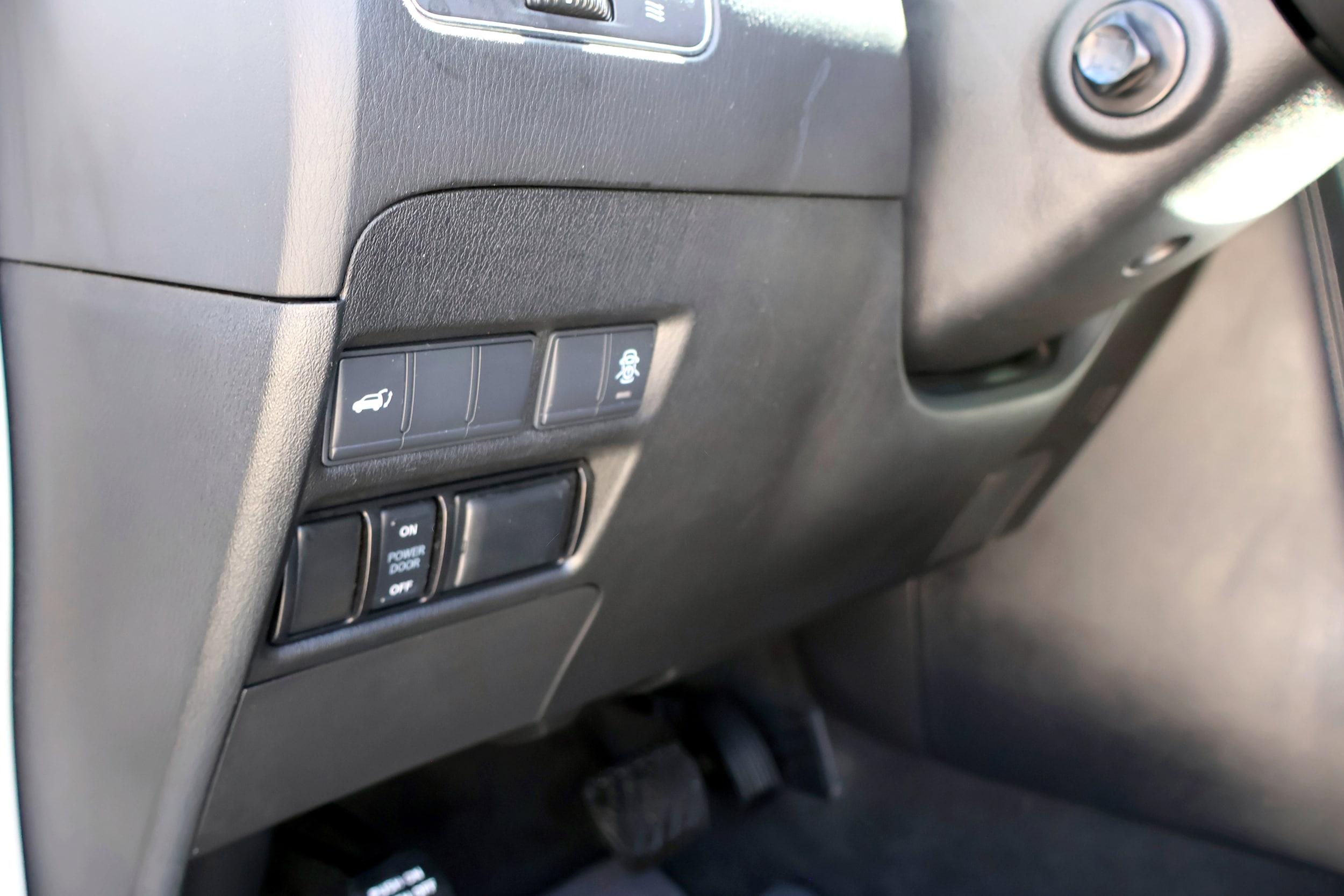 2020 Nissan Armada SV - Photo 12